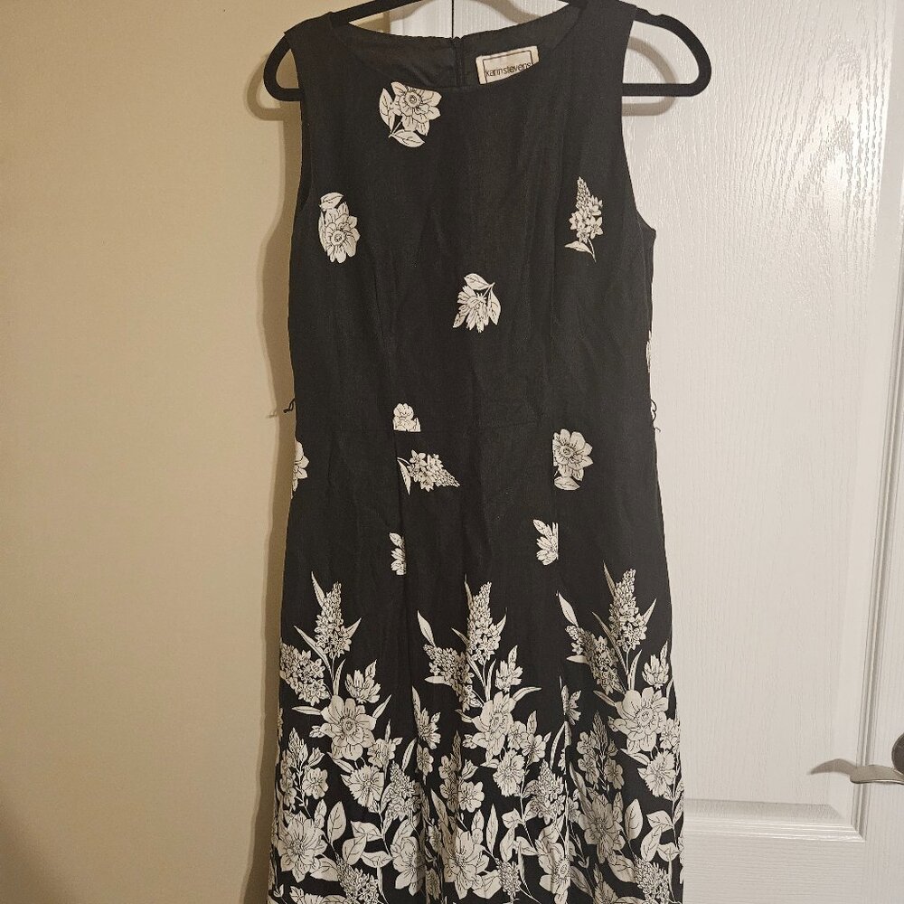 Women's Fit & Flare Dress